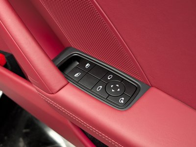 2025 Porsche 911 thumbnail 29