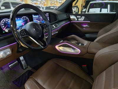 MERCEDES-BENZ GLS - 10