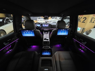 MERCEDES-BENZ GLS - 7