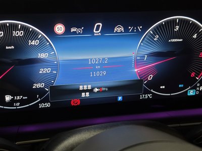 MERCEDES-BENZ GLS - 8