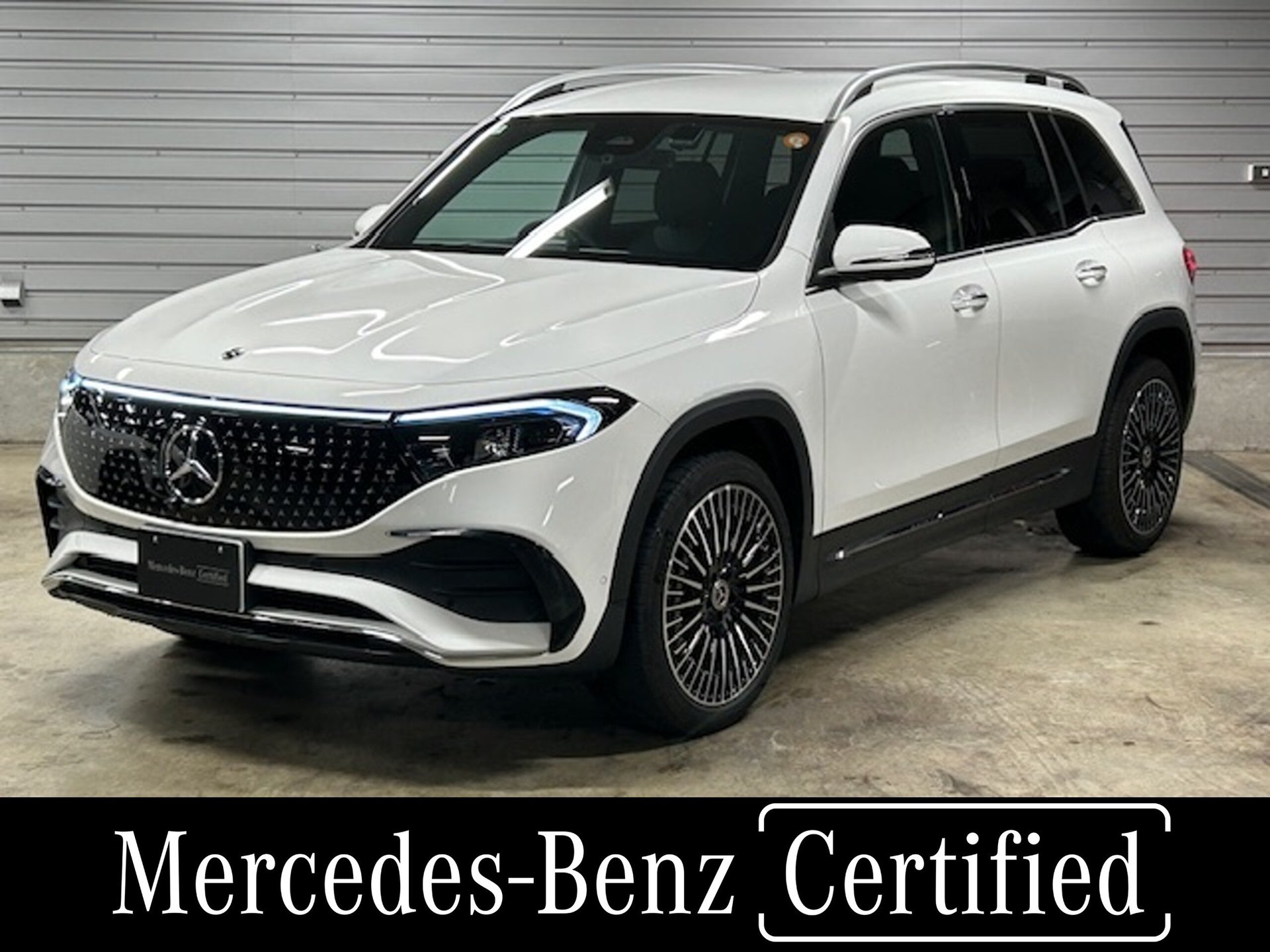 MERCEDES-BENZ EQB - View 1