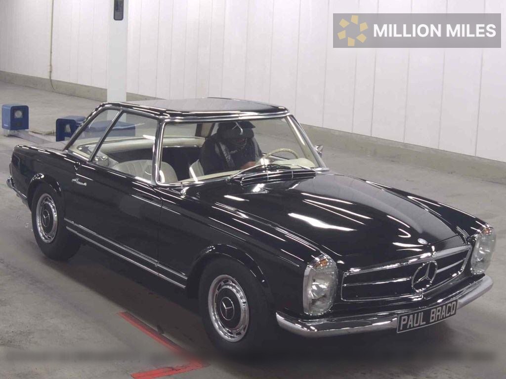 MERCEDES-BENZ SL - View 1