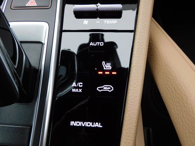 PORSCHE CAYENNE - 10