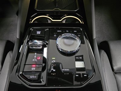 BMW 5 SERIES - 9