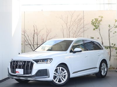 AUDI Q7 - 1