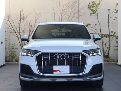 AUDI Q7 - 7