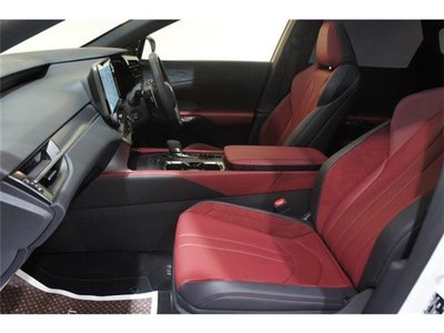 LEXUS RX - 8
