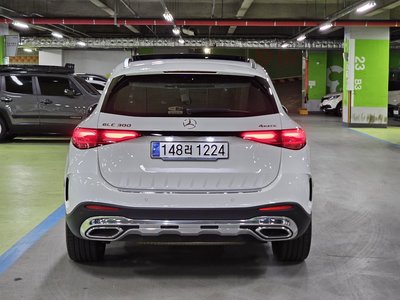 MERCEDES-BENZ GLC - 6