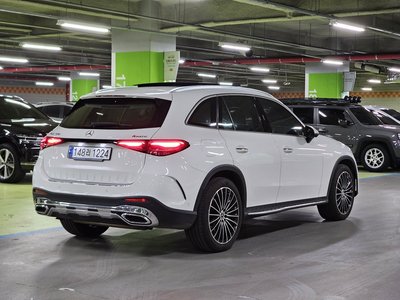 MERCEDES-BENZ GLC - 4