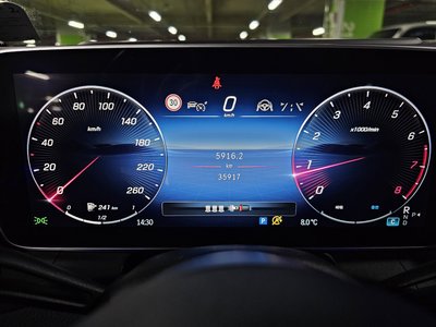 MERCEDES-BENZ GLC - 8