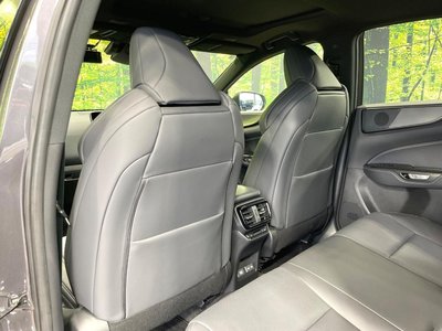 صورة مصغرة 32 لـ 2023 Lexus NX