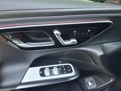 MERCEDES-BENZ E-CLASS - 6