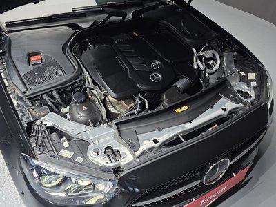 MERCEDES-BENZ E-CLASS - 7