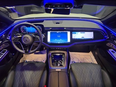 MERCEDES-BENZ E-CLASS - 4