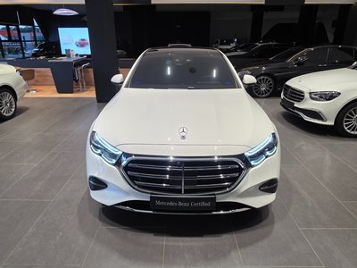 MERCEDES-BENZ E-CLASS - 2