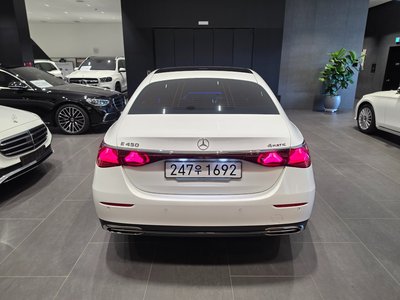 MERCEDES-BENZ E-CLASS - 3