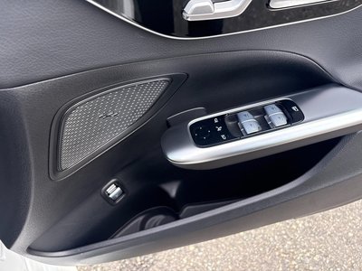 صورة مصغرة 30 لـ 2023 Mercedes-BENZ C-CLASS