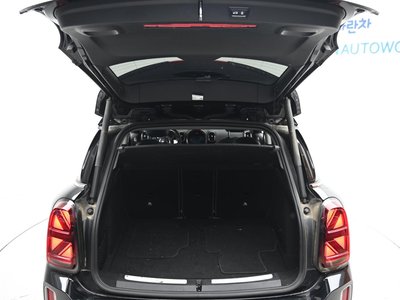 MINI COUNTRYMAN - 7