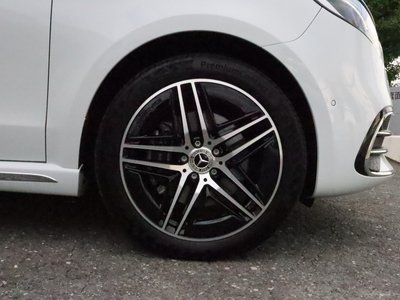 صورة 2 لـ 2024 Mercedes-BENZ V-CLASS
