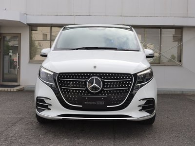 صورة 9 لـ 2024 Mercedes-BENZ V-CLASS