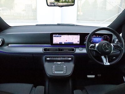 صورة 4 لـ 2024 Mercedes-BENZ V-CLASS