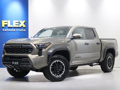 TOYOTA TACOMA - 1