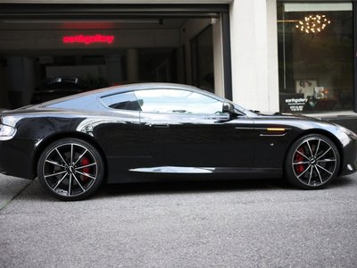 ASTON MARTIN DB9 - 8