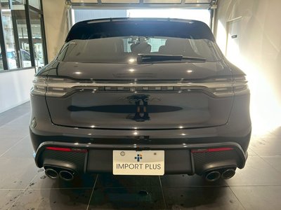 صورة 5 لـ 2023 Porsche MACAN
