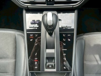 صورة مصغرة 17 لـ 2023 Porsche MACAN