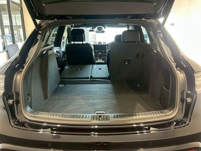 صورة مصغرة 36 لـ 2023 Porsche MACAN