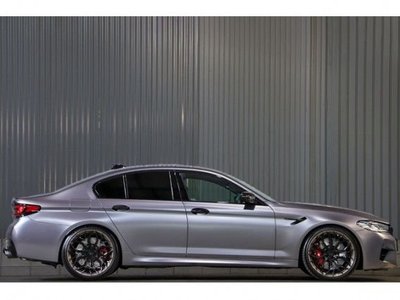 صورة 3 لـ 2021 BMW M5