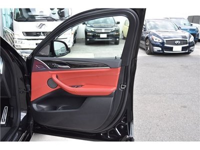 صورة مصغرة 32 لـ 2020 BMW X4 M