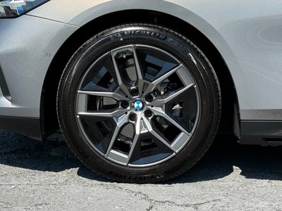 2025 BMW 5 SERIES 照片 6