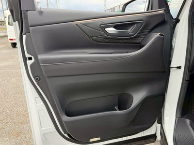 2025 TOYOTA ALPHARD — миниатюра 72