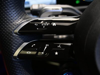صورة مصغرة 22 لـ 2023 Mercedes-BENZ A-CLASS AMG