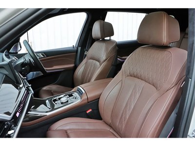 2023 BMW X7 — миниатюра 12