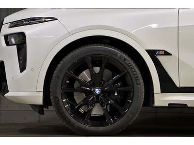2023 BMW X7 — миниатюра 31