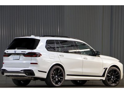 صورة 2 لـ 2023 BMW X7