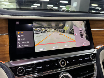 BENTLEY FLYING SPUR - 9