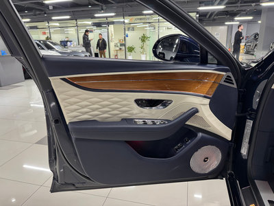 BENTLEY FLYING SPUR - 5