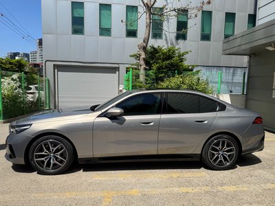 BMW 5 SERIES - 7