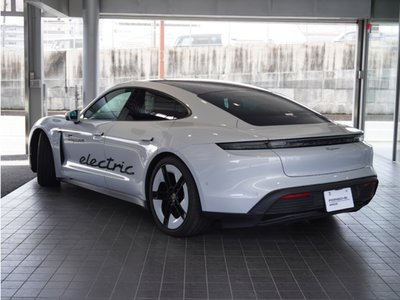 2026 Porsche TAYCAN 照片 5