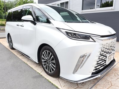 صورة 3 لـ 2024 Lexus LM