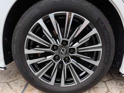 صورة مصغرة 47 لـ 2024 Lexus LM