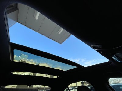 MERCEDES-BENZ E-CLASS - 3