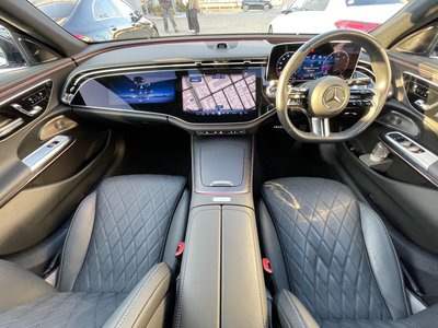 MERCEDES-BENZ E-CLASS - 2