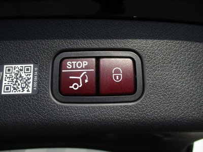 MERCEDES-BENZ GLC - 9