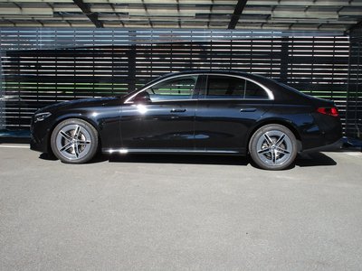 MERCEDES-BENZ E-CLASS - 7