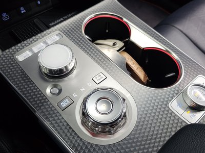 2025 Genesis GV80 COUPE — миниатюра 12