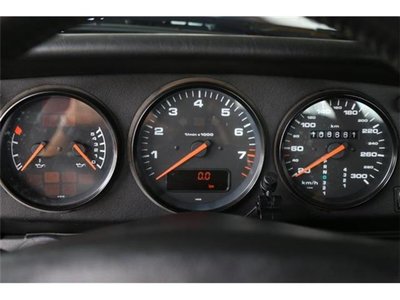 1995 Porsche 911 — миниатюра 18